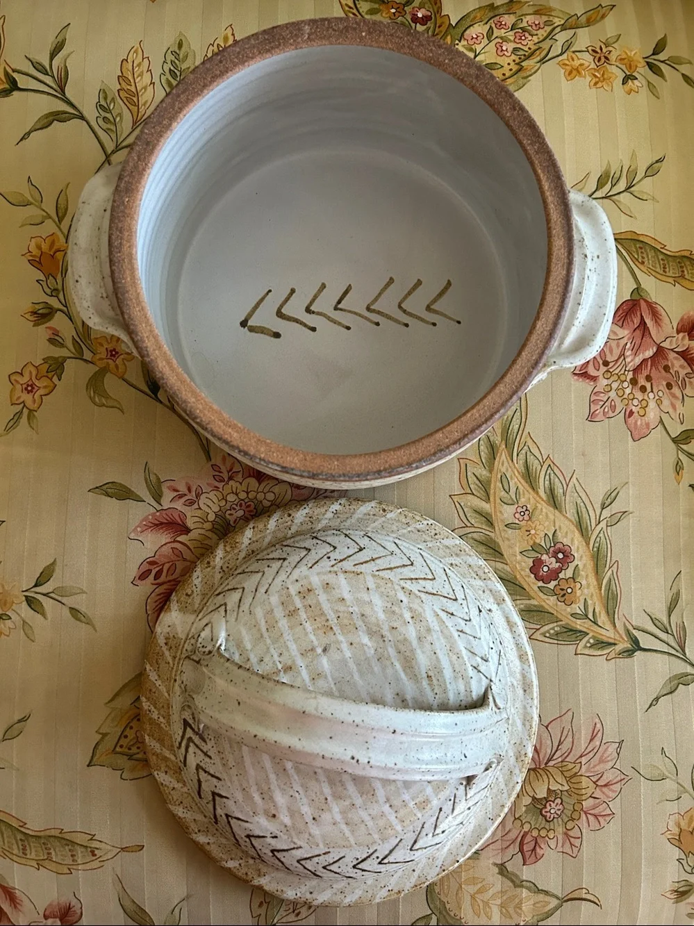 Studio Pottery Ceramic Dish & Lid